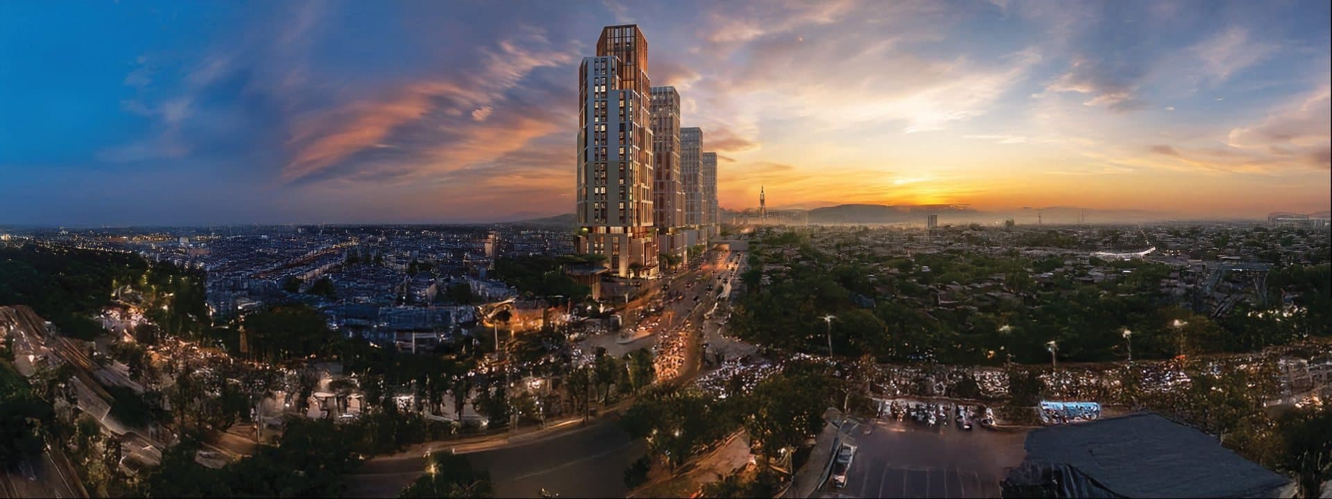 Roya Al-Haram tower at sunset